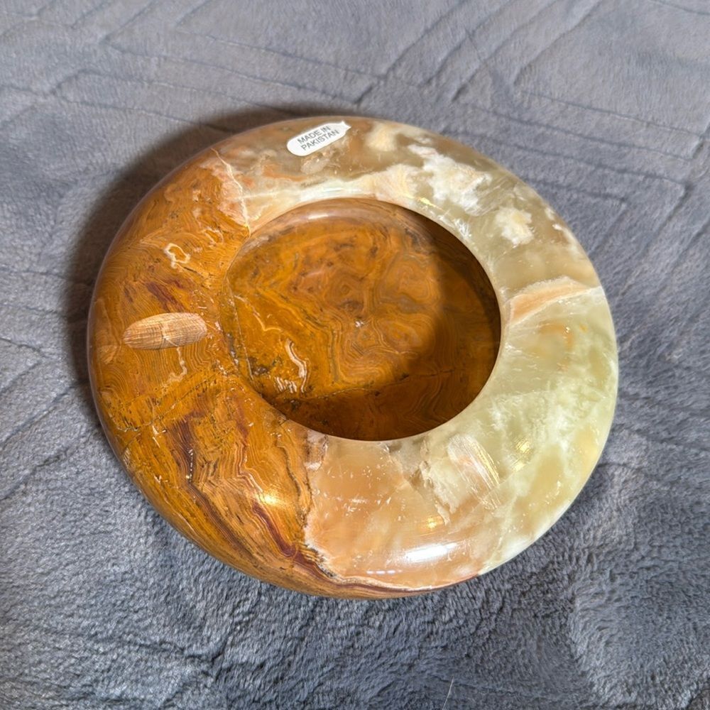Gorgeous Natural Stone Ashtray or Trinket Box Heavy BRAND NEW Great Gift
